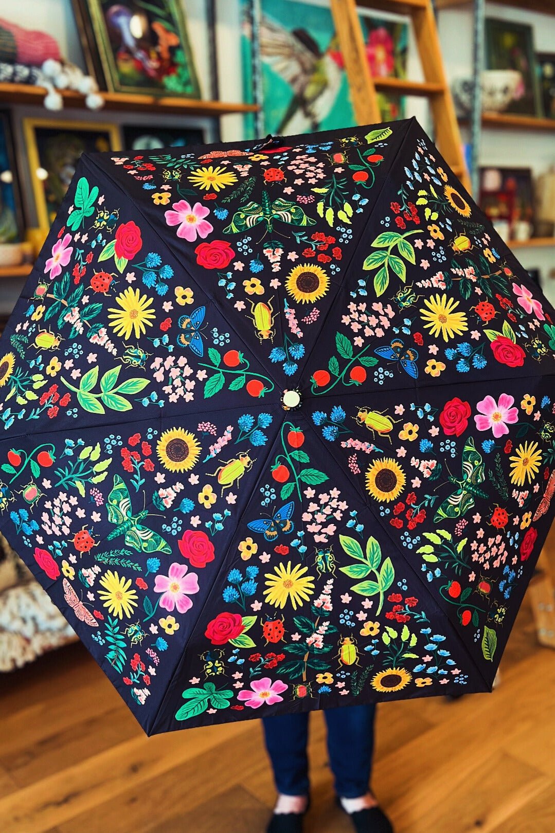 Hats + Umbrellas - Merry Piglets