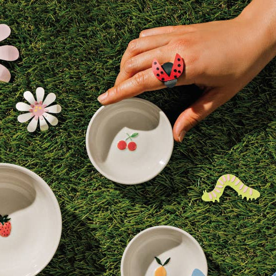 Cherry Embossed Pinch Bowl