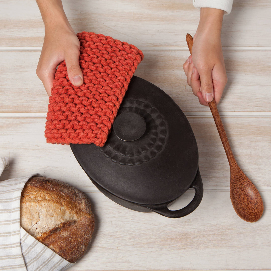 Clay Knit Potholder - Merry Piglets