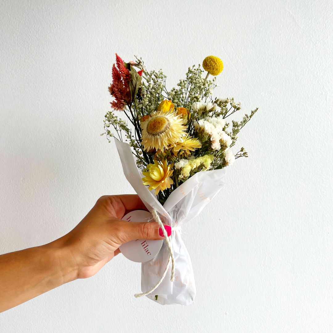 House of Lilac - Chic Dried Flower Mini Bouquet: Ray of Sunshine - Merry Piglets