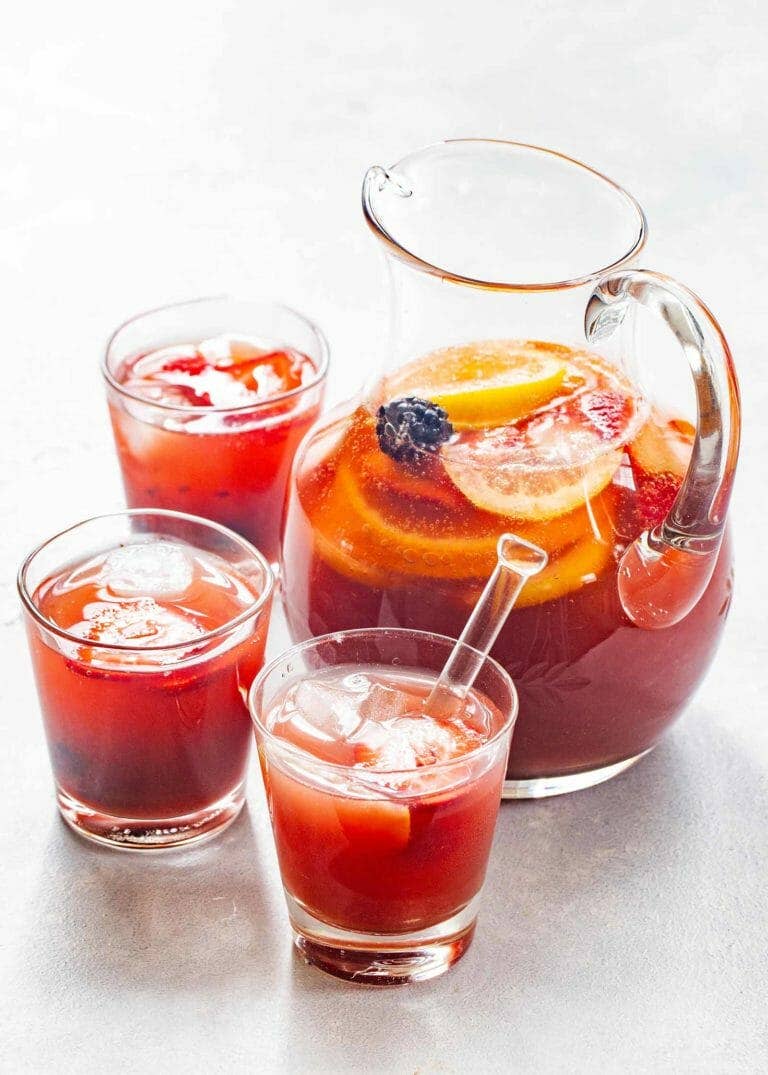 Sangria Cocktail and Mocktail Mixer - Merry Piglets