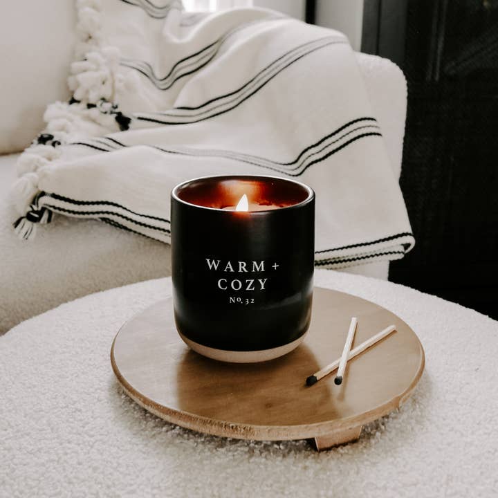 Warm + Cozy Soy Candle - Merry Piglets