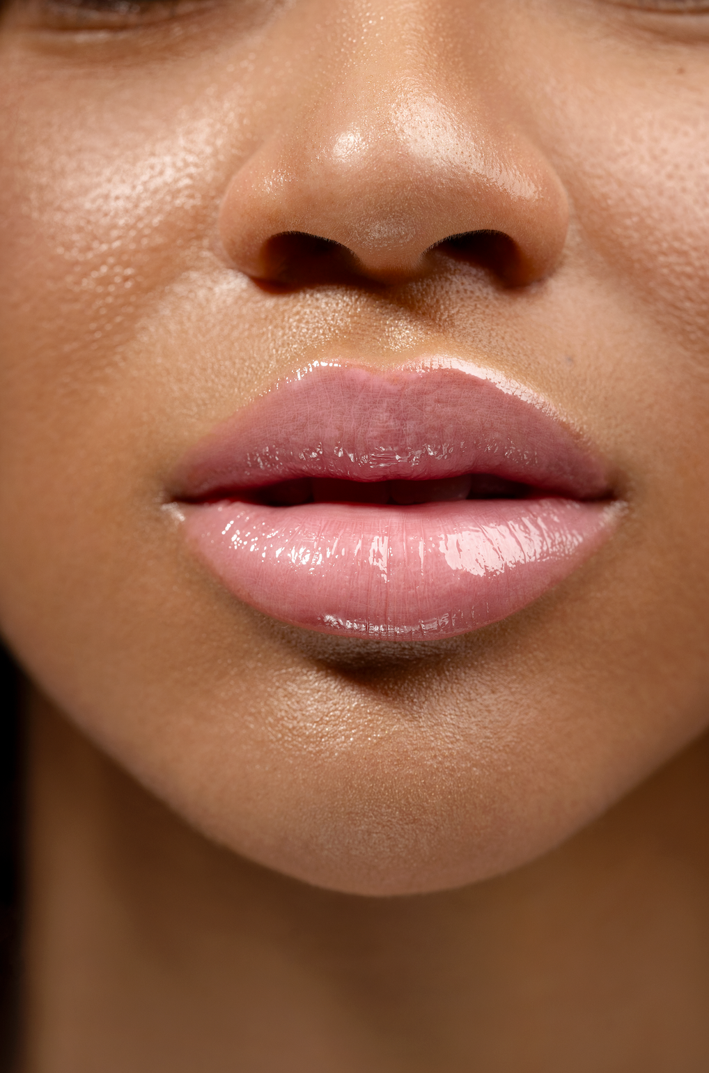 Strawberry Mochi Glazy Lips