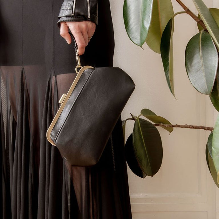 Black Vivie Kisslock Crossbody Bag