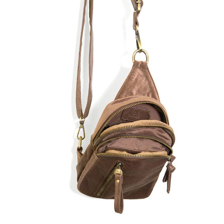 Skyler Sling Bag - Velvet Cocoa