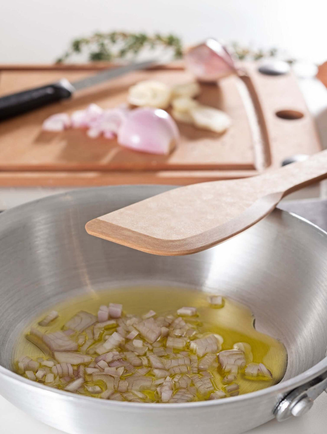 Epicurean Kitchen Series Sautee Tool - Merry Piglets