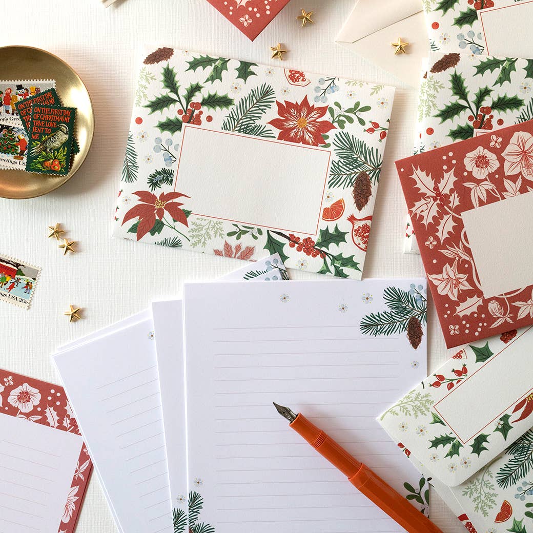 WINTER BOTANICALS / Letter Writing Set - Merry Piglets