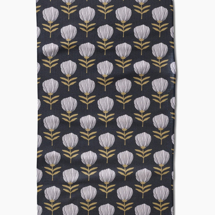 Blomma Tea Towel - Merry PigletsGeometry