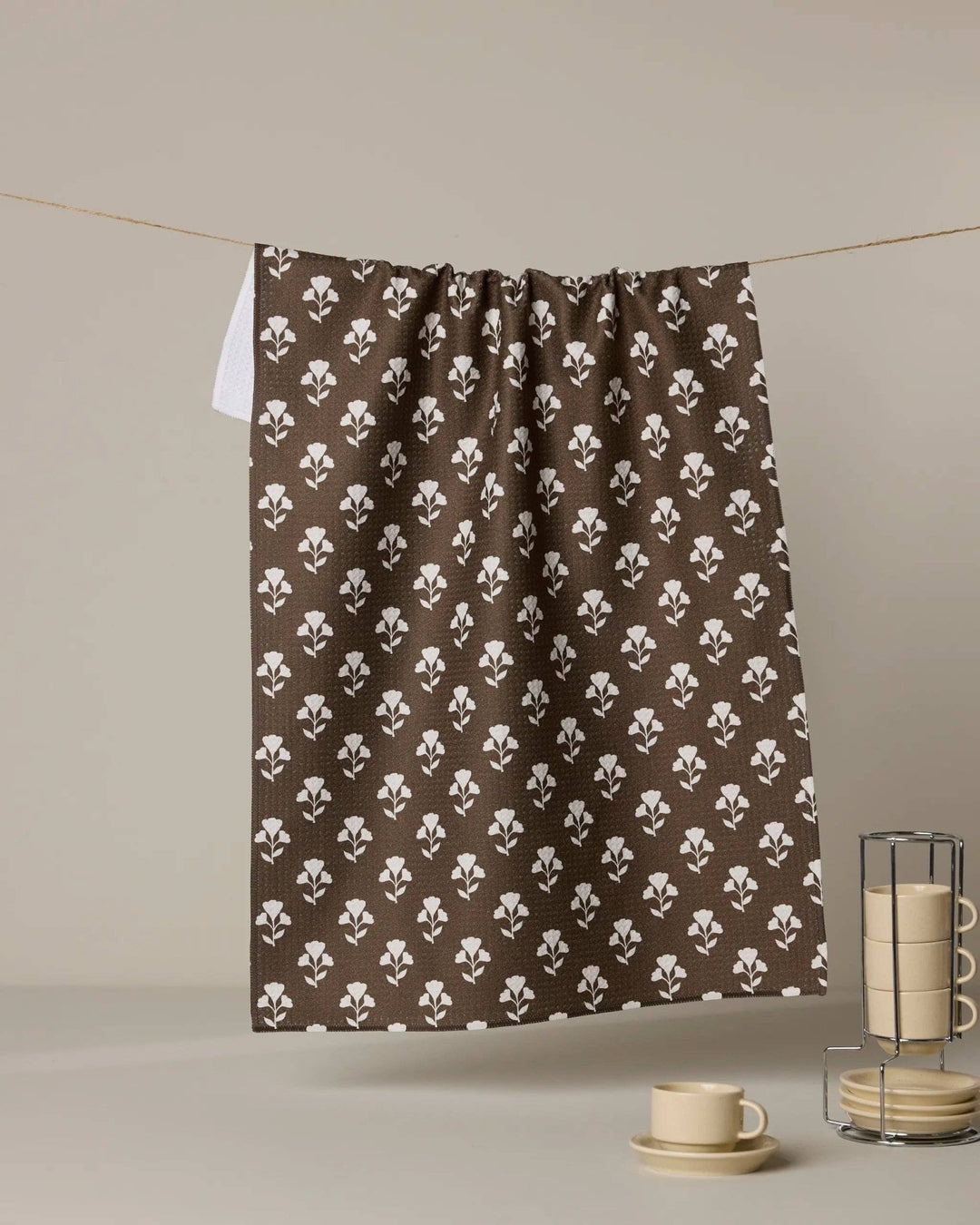 Bloom for Mom Tea Towel - Merry PigletsGeometry