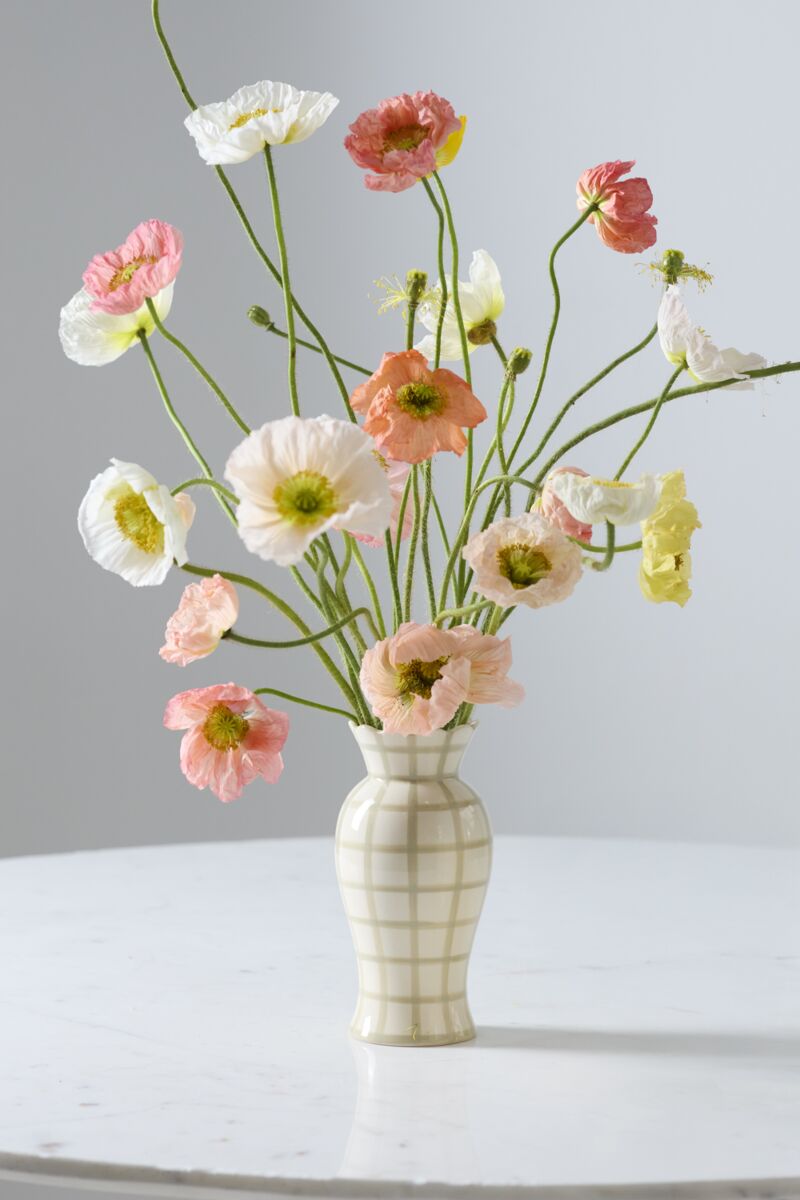 Bonnie Vase - Merry Pigletsaccent decor