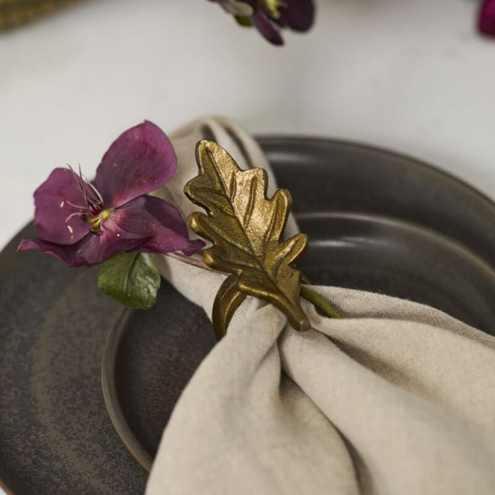Bronze Oak Leaf Napkin Ring - Merry PigletsMerry Piglets