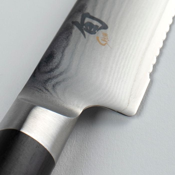 Classic 6" Serrated Utility Knife - Merry PigletsShun Kai