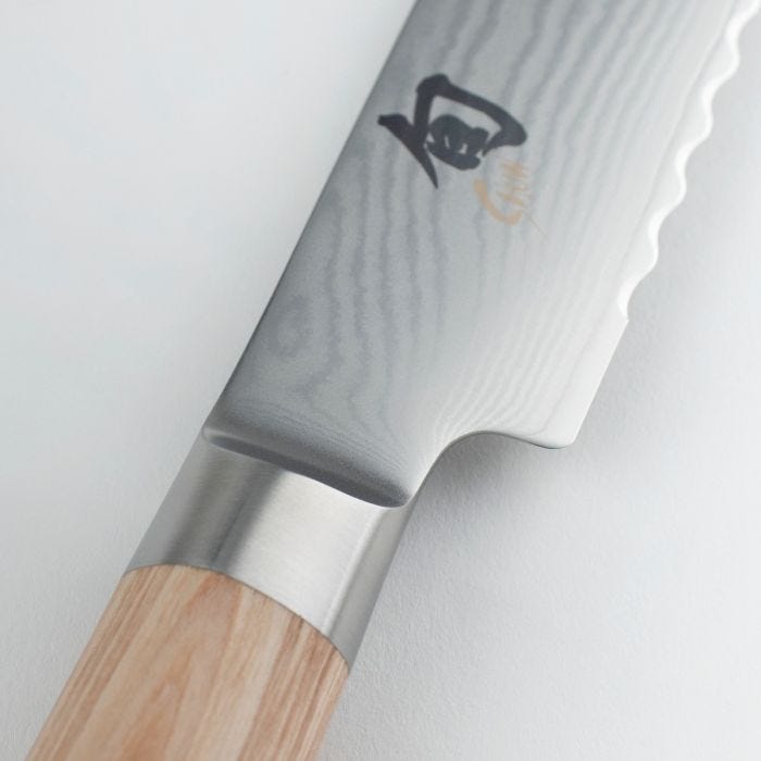 Classic Blonde 9" Bread Knife - Merry PigletsShun Kai