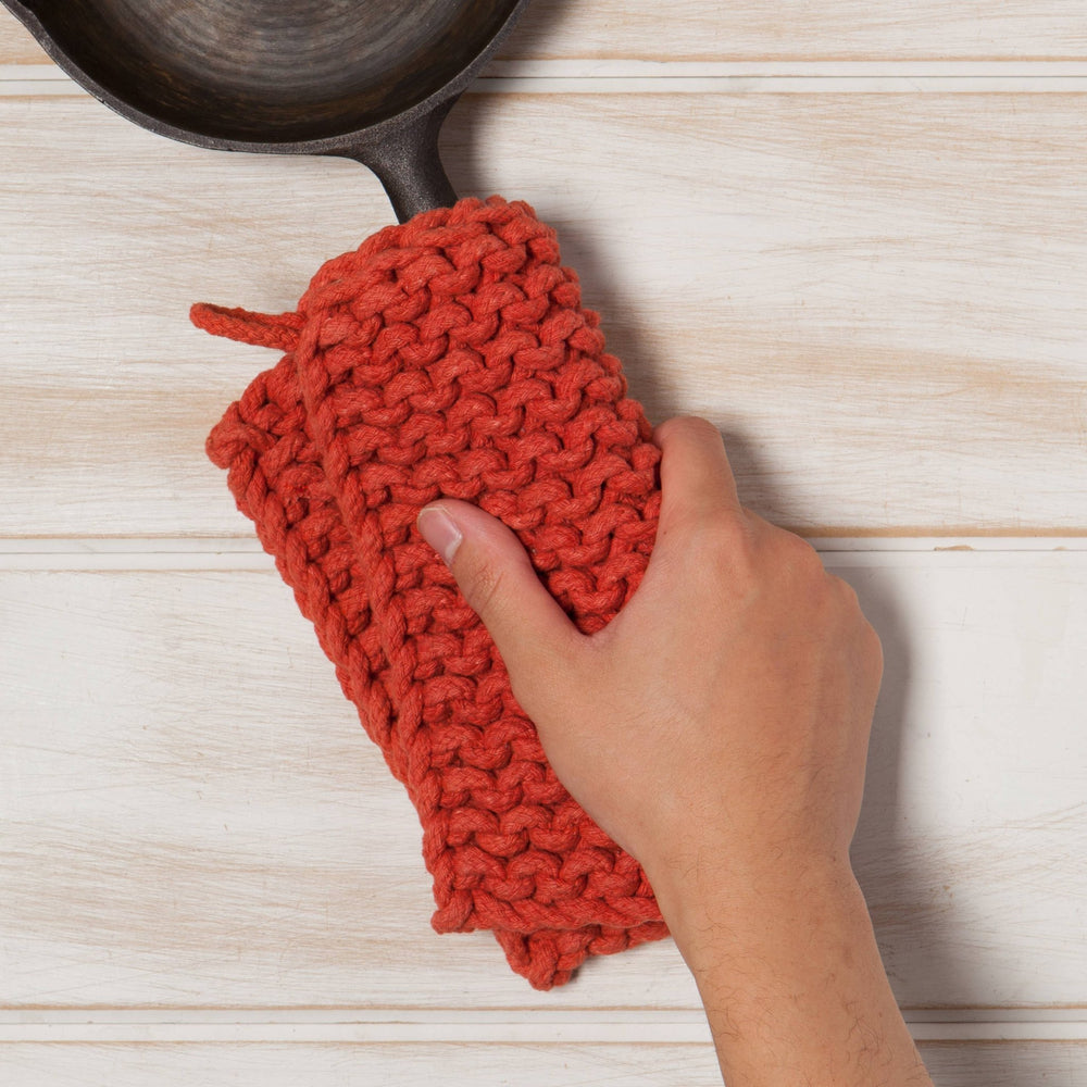 Clay Knit Potholder - Merry PigletsDanica Heirloom