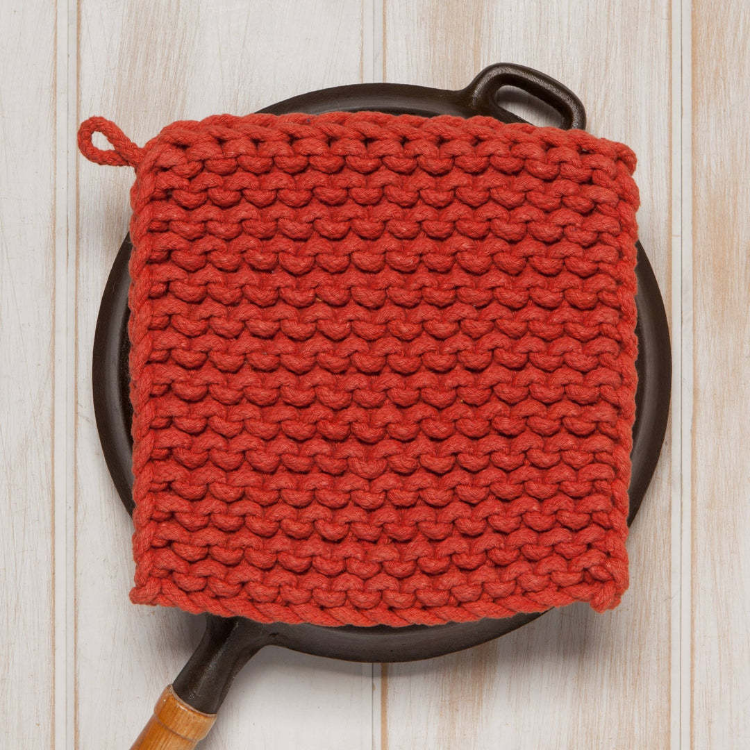 Clay Knit Potholder - Merry PigletsDanica Heirloom