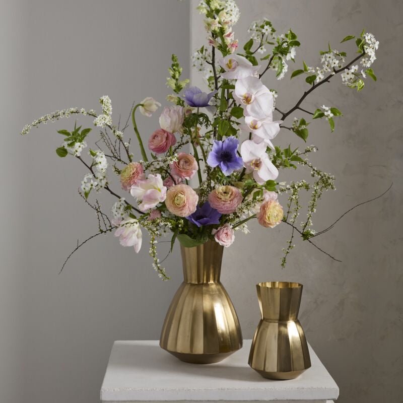 Coda Vase - Merry Pigletsaccent decor