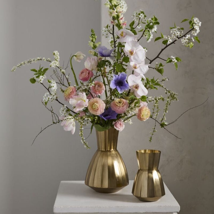 Coda Vase - Merry Pigletsaccent decor