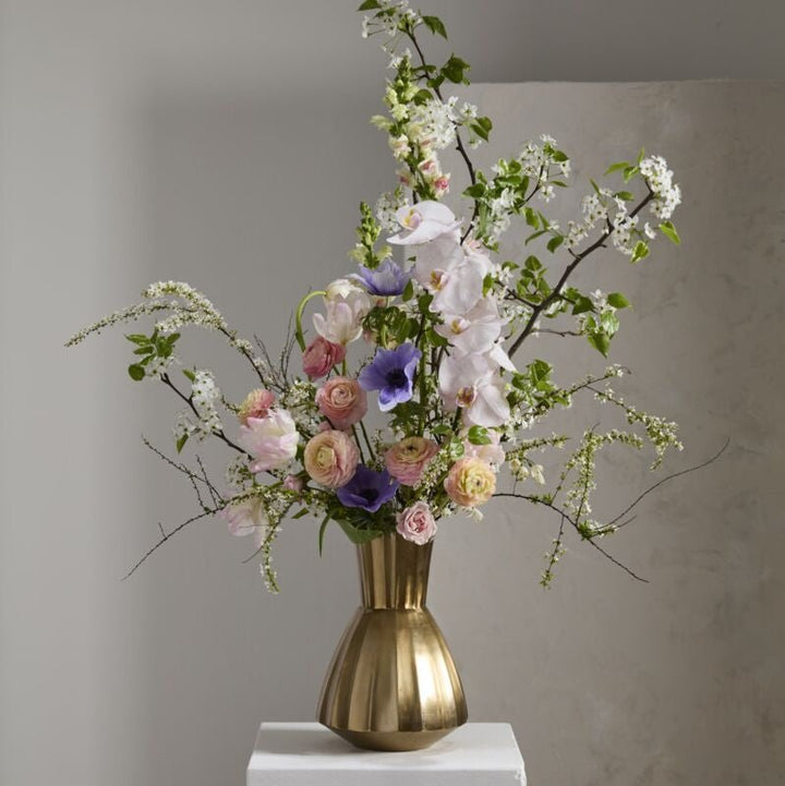Coda Vase - Merry Pigletsaccent decor