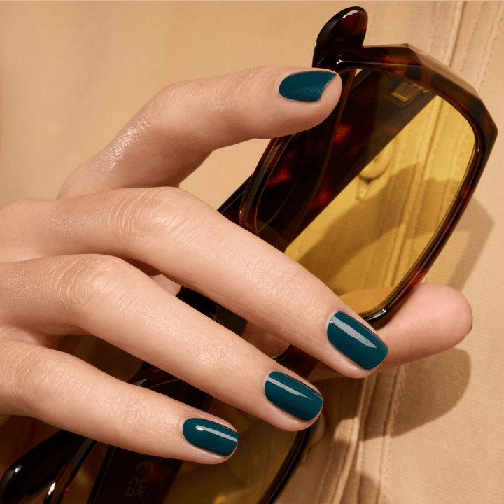 Dark Clover Nail Polish - Merry PigletsManucurist, Inc.