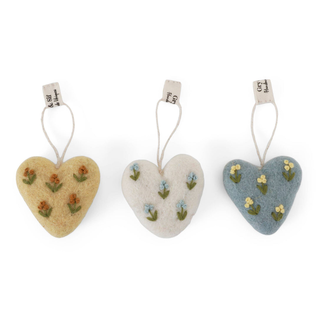 Embroidered Wool Heart Ornament - Merry PigletsGry and Sif