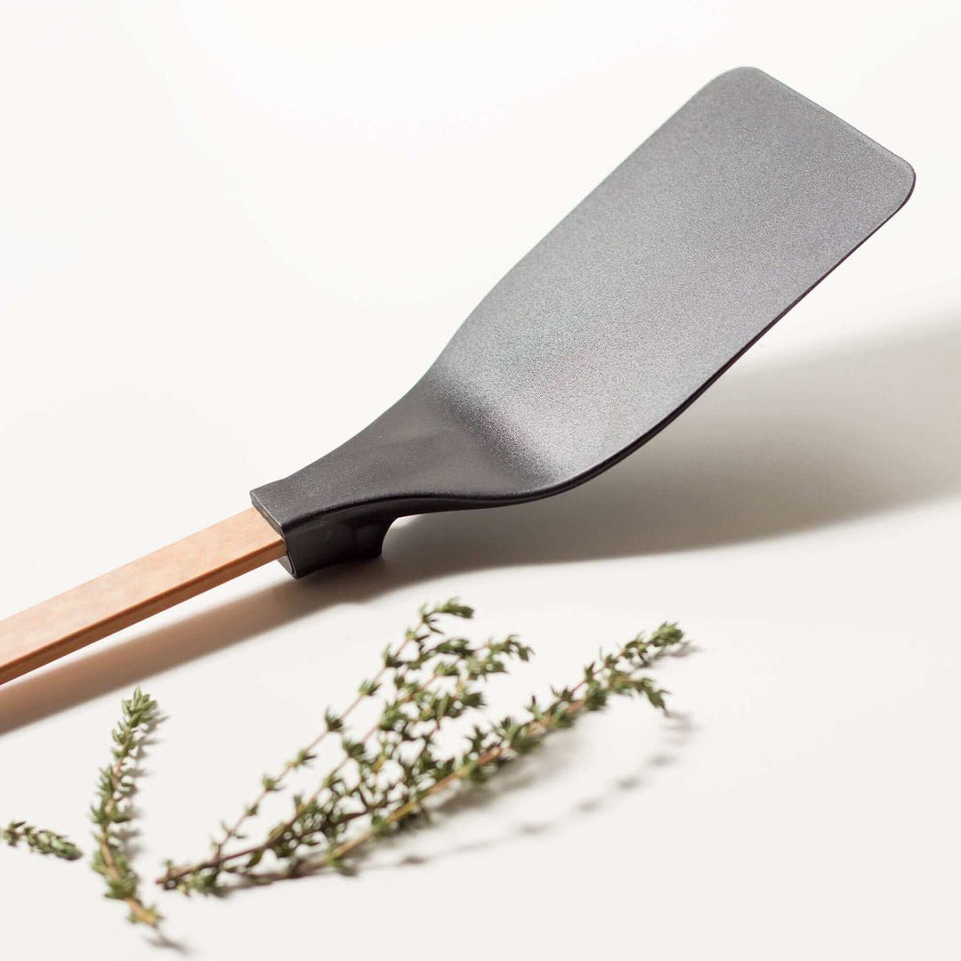 Epicurean Gourmet Series Large Turner - Merry PigletsEpicurean
