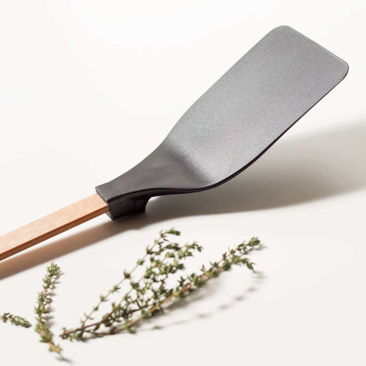 Epicurean Gourmet Series Large Turner - Merry PigletsEpicurean