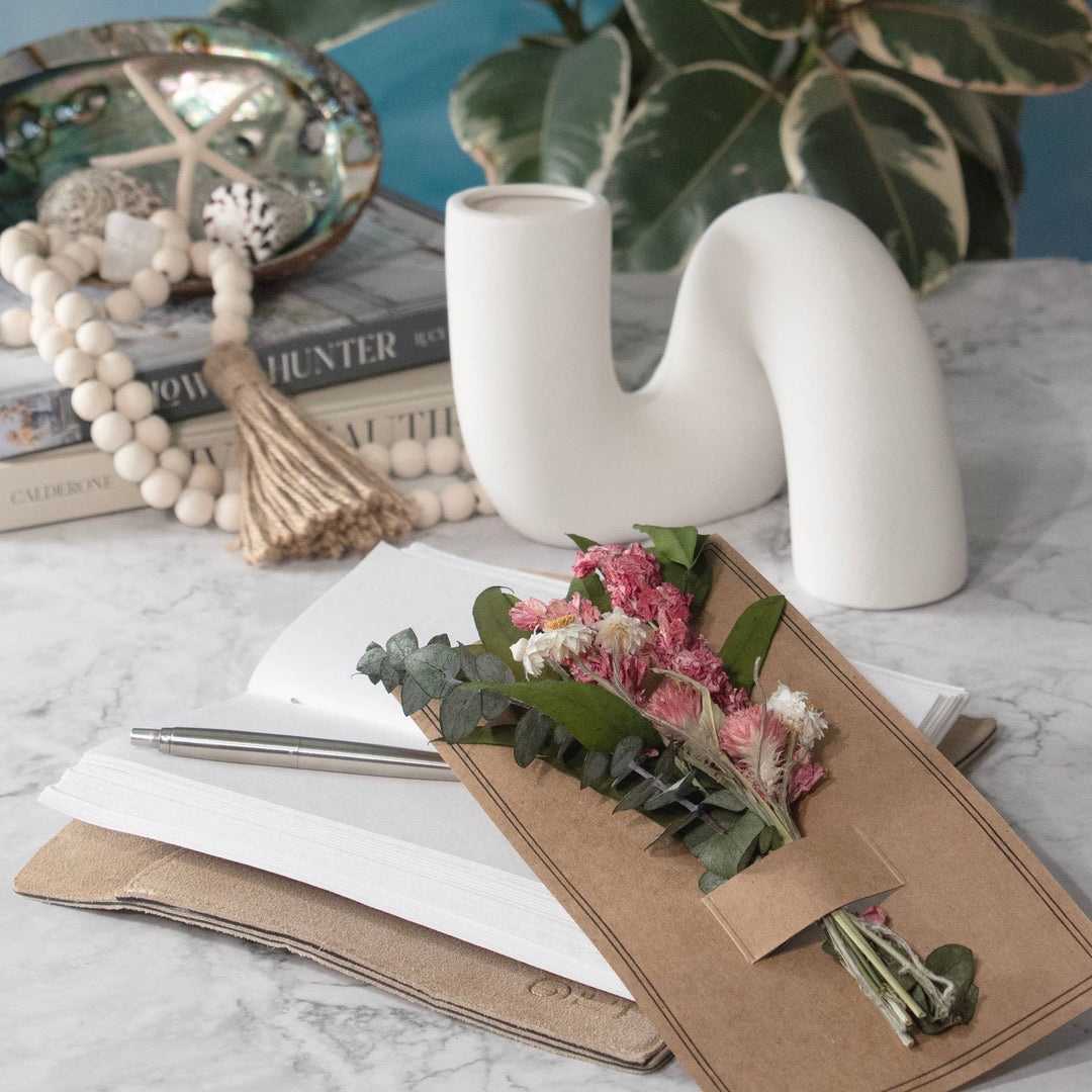 Eucalyptus & Pink Larkspur Mini Bouquet - Merry PigletsAndaluca
