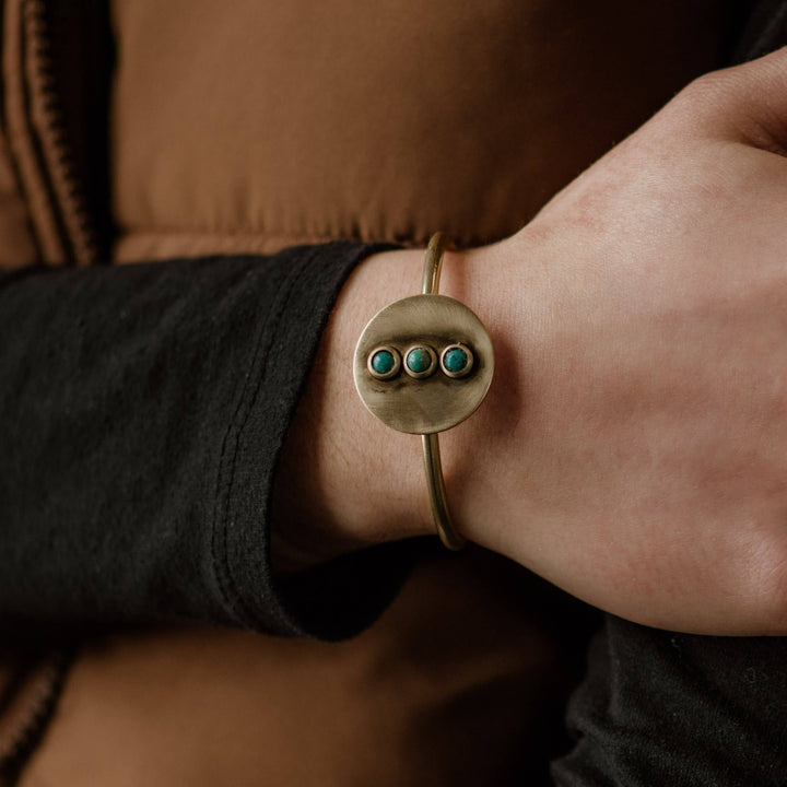 Gallatin Cuff by Commonform - Merry Piglets