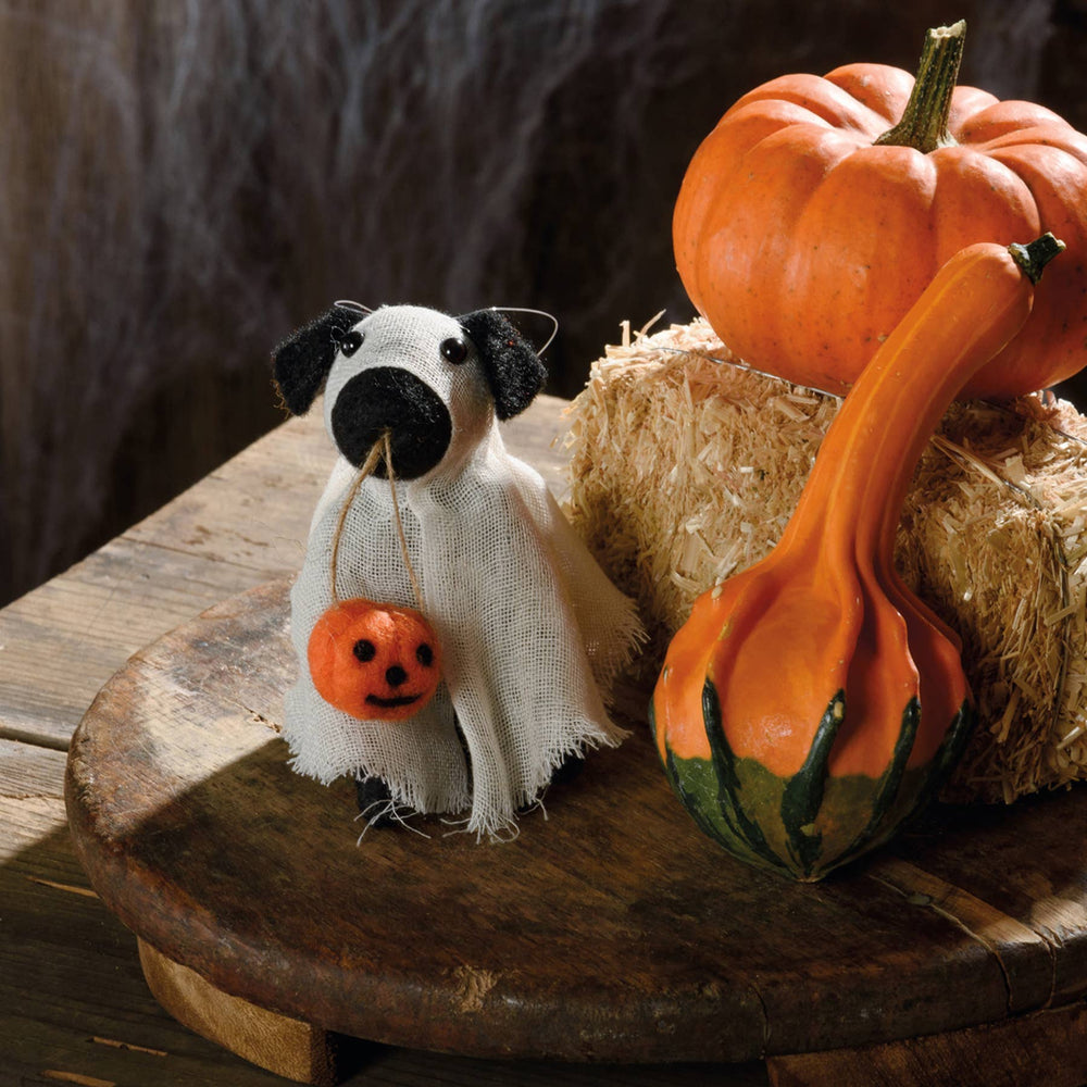Felt Ghost Dog - Merry PigletsPrimitives by Kathy