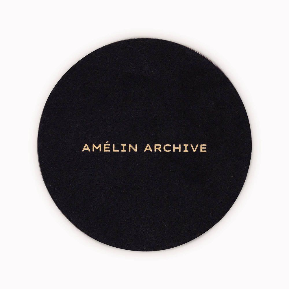 Floral Paperweight - Merry PigletsAmelin Archive