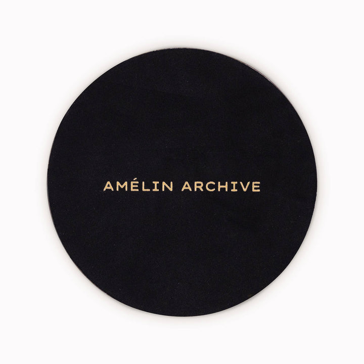 Floral Paperweight - Merry PigletsAmelin Archive