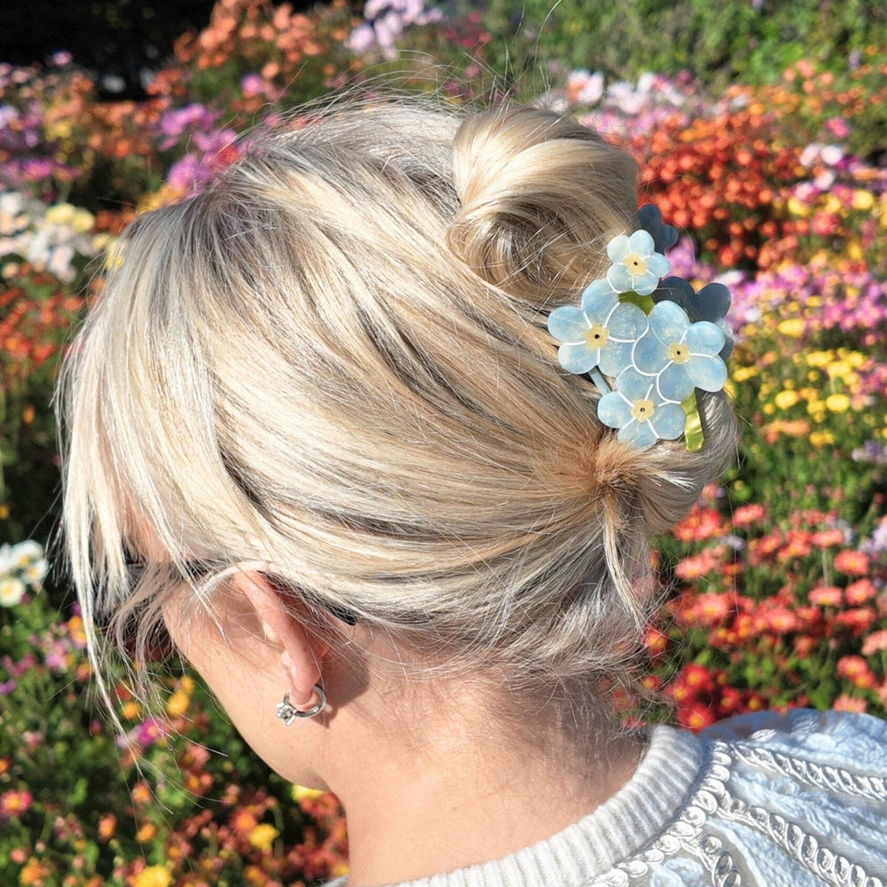 Forget - Me - Not Claw Hair Clip - Merry PigletsSolar Eclipse