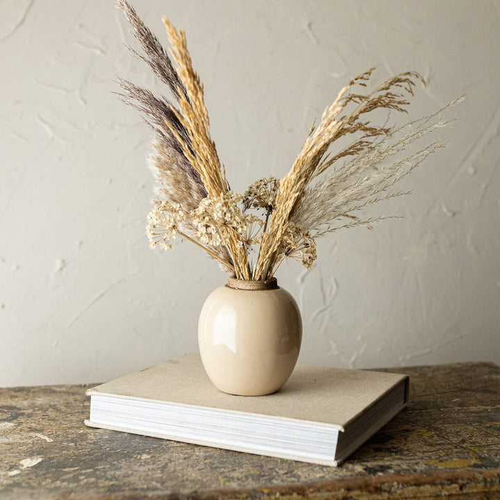 Gale Ceramic Vase - Merry PigletsForeside Home & Garden