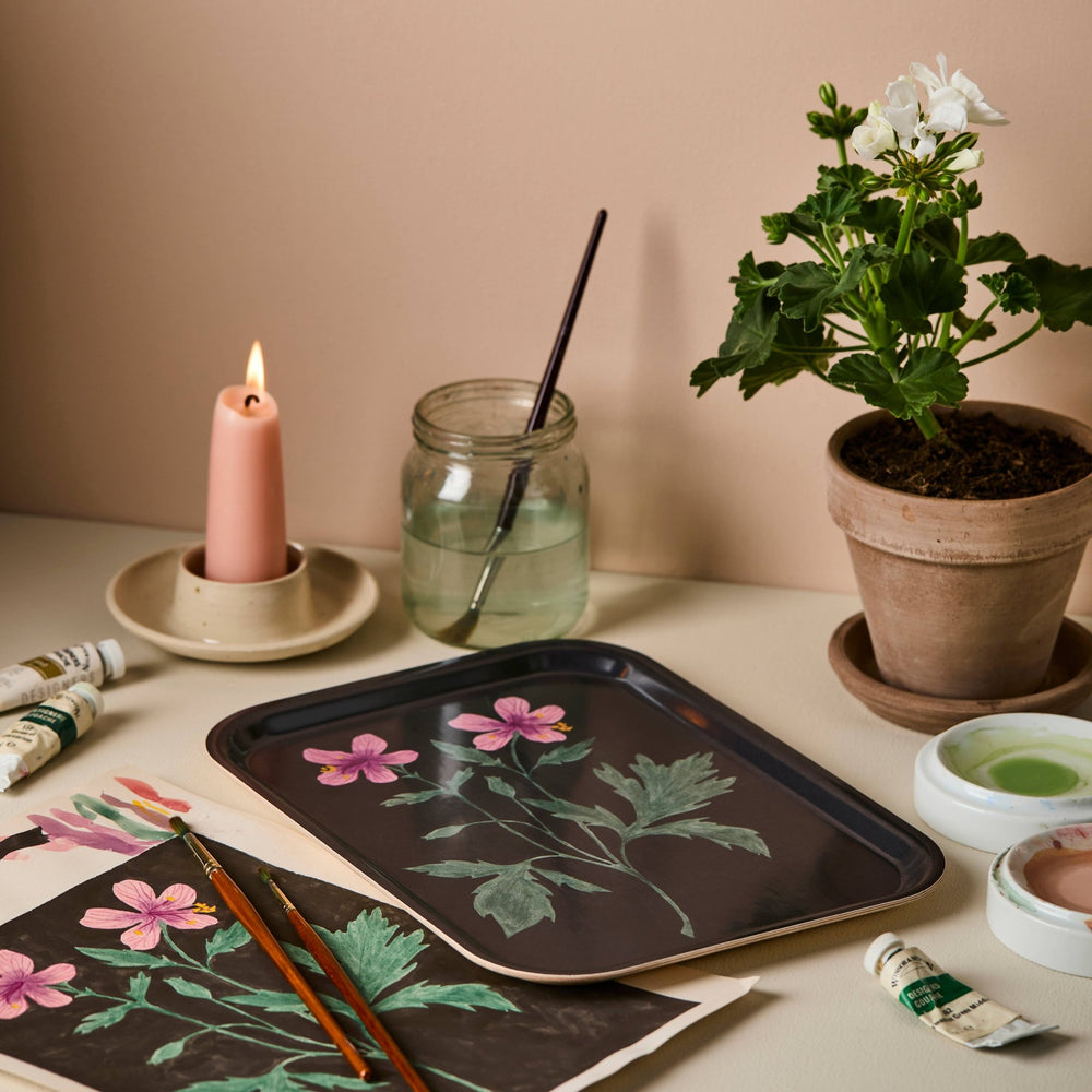 Geranium Tray - Merry PigletsWanderlust Paper Co