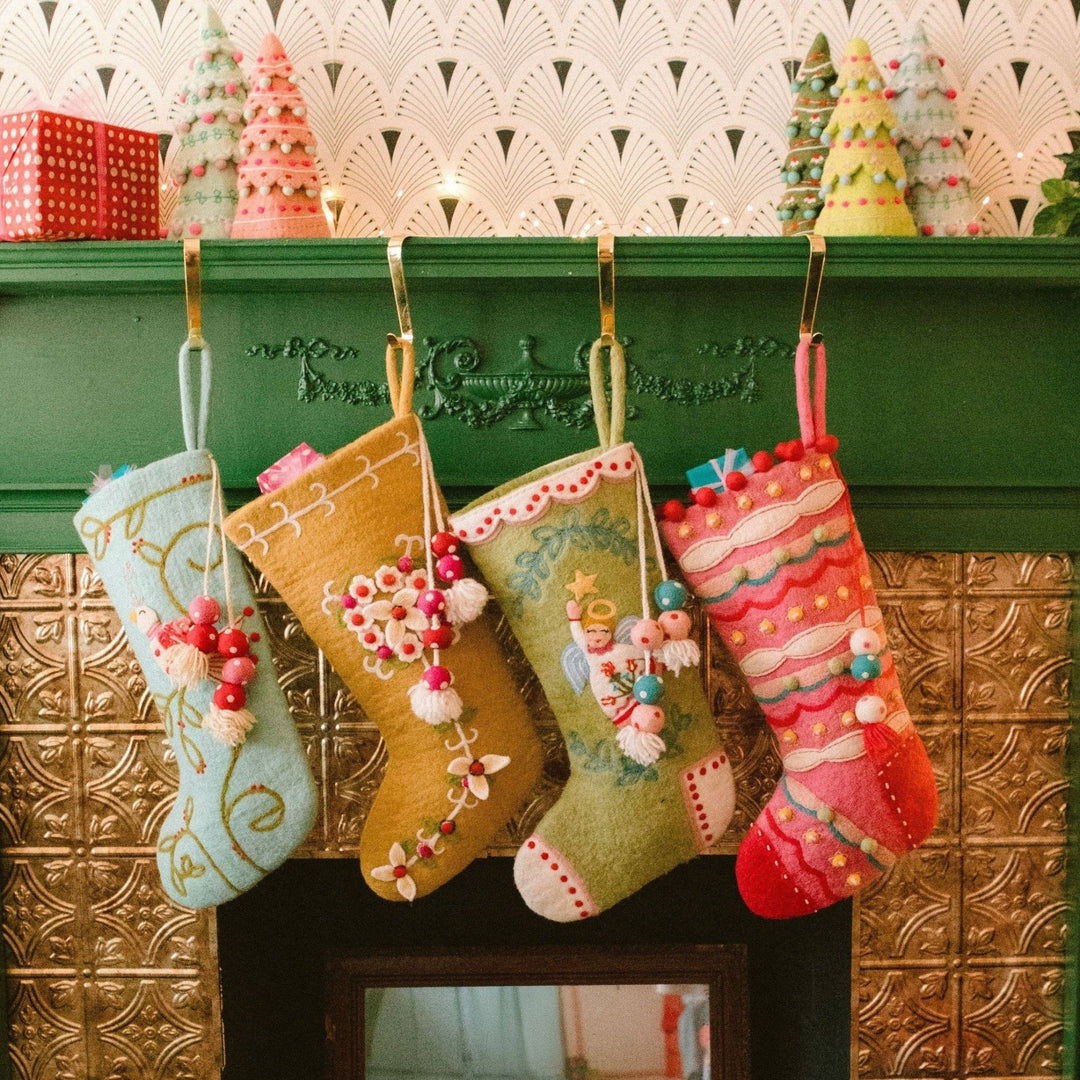 Green Angel Stocking - Merry PigletsFrench Knot