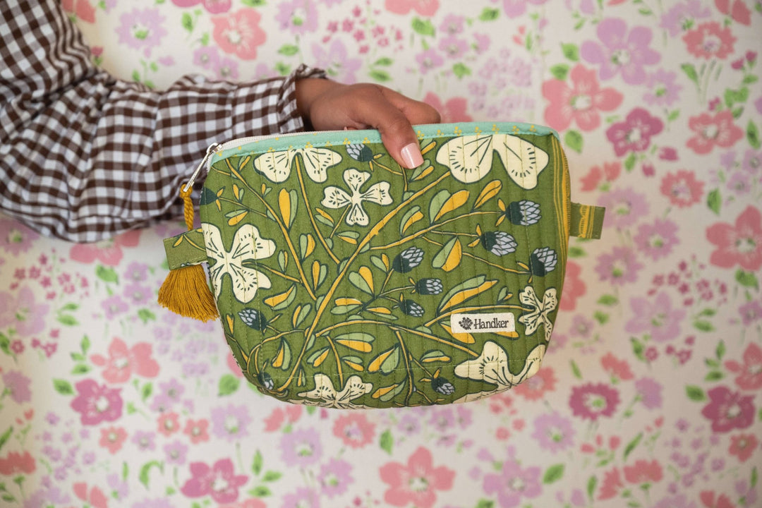 Josephine Quilted Zipper Pouch - Merry PigletsHandker Bandanas