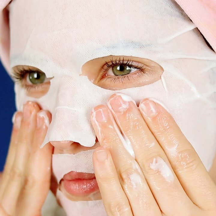 Moon Velvet Moisturizing Cream Mask - Merry PigletsFaceTory
