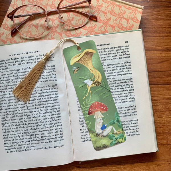 Mushroom Book Club Bookmark - Merry PigletsAnna Seed