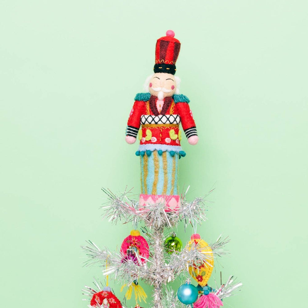Nutcracker Tree Topper - Merry PigletsFrench Knot