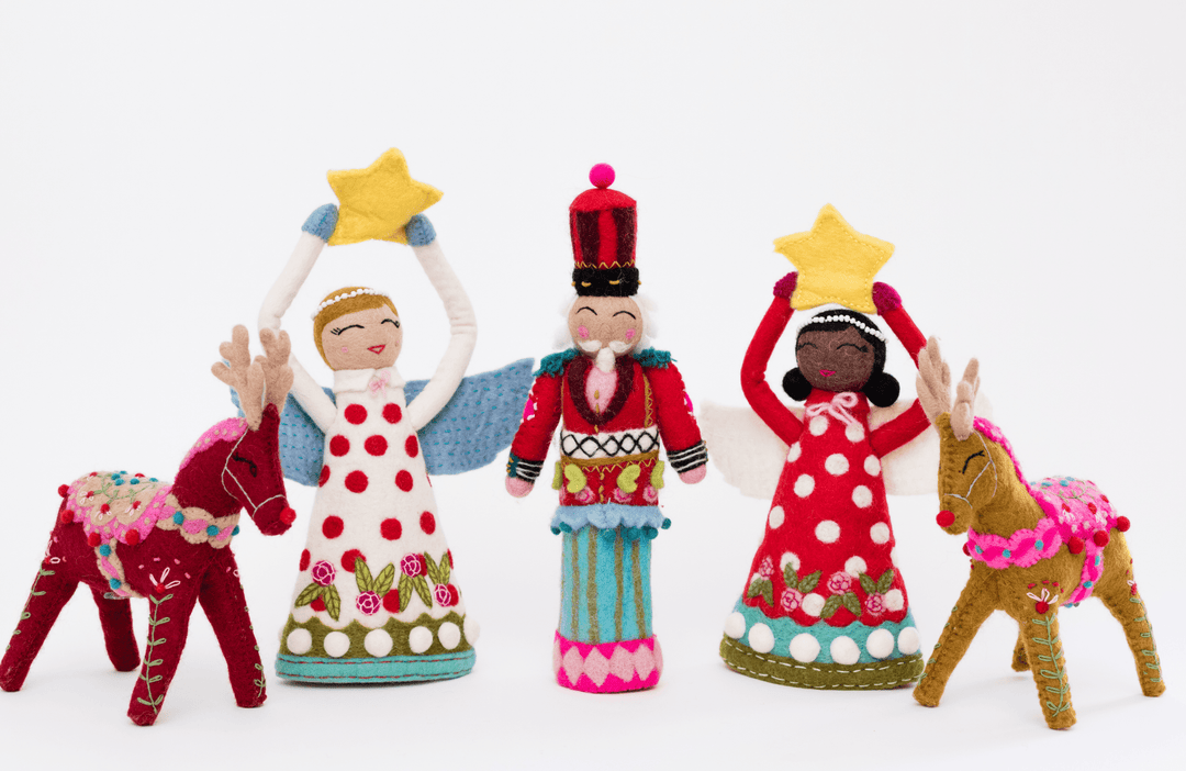 Nutcracker Tree Topper - Merry PigletsFrench Knot