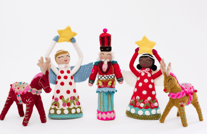 Nutcracker Tree Topper - Merry PigletsFrench Knot