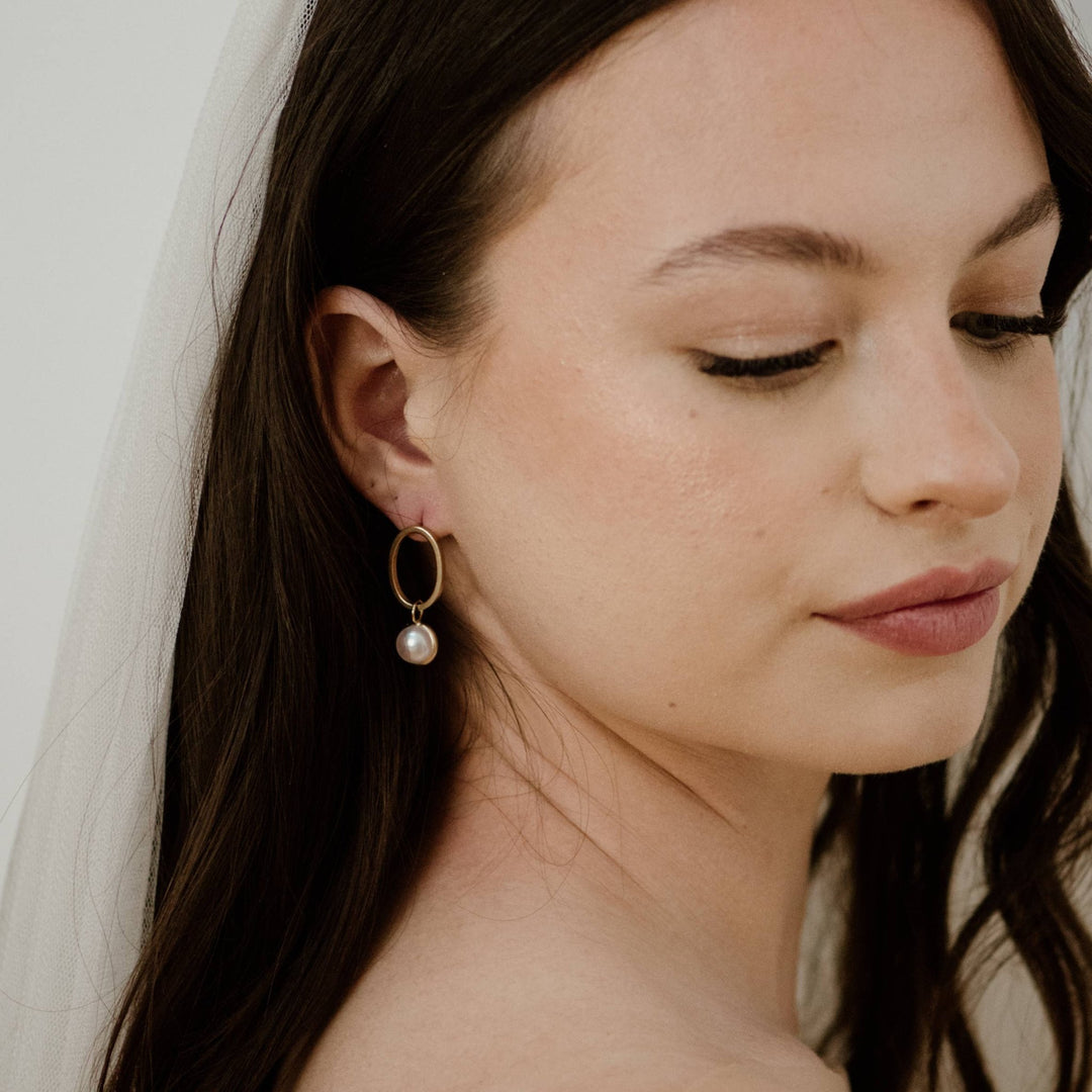 Paige Pearl Earrings - Merry PigletsCommonform