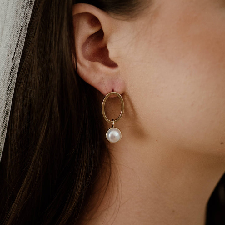 Paige Pearl Earrings - Merry PigletsCommonform