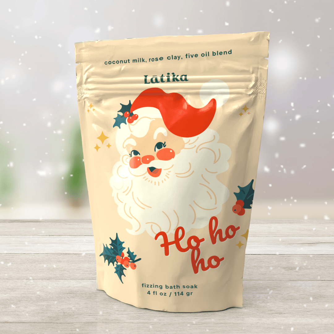 Santa Fizzing Bath Soak - Merry PigletsLatika Beauty