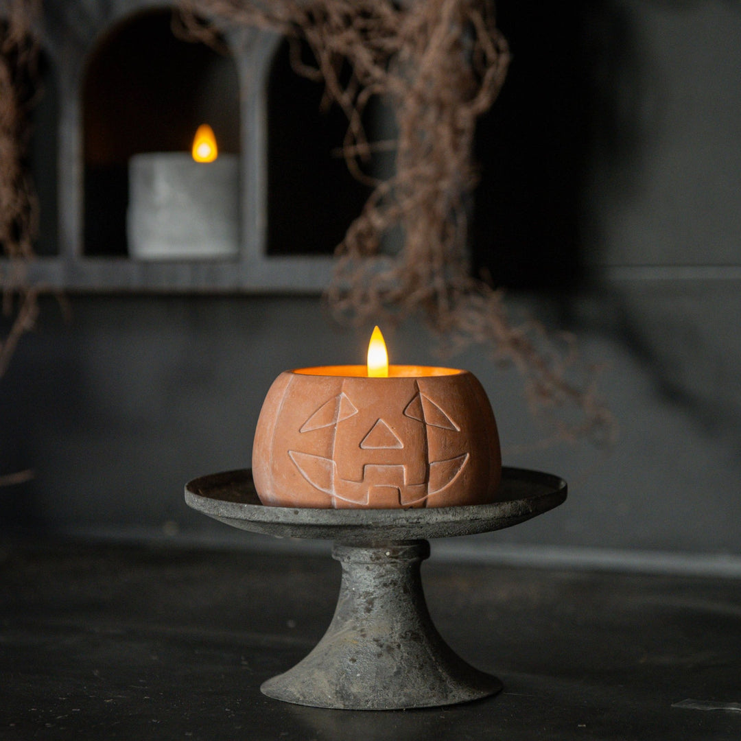 Short Orange Jack-O-Lantern 3D Candle - Merry PigletsRagon House