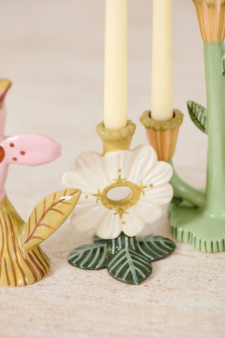 Soft Petal Candleholder - Merry PigletsAccent Decor