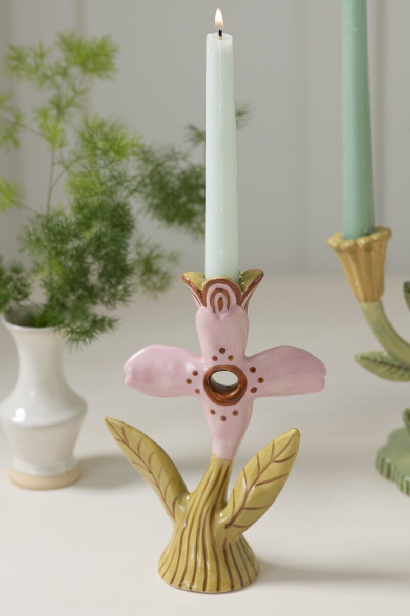 Soft Petal Candleholder - Merry PigletsAccent Decor