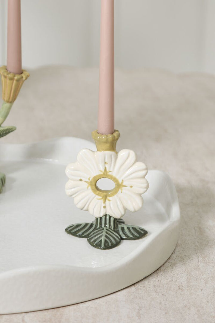 Soft Petal Candleholder - Merry PigletsAccent Decor