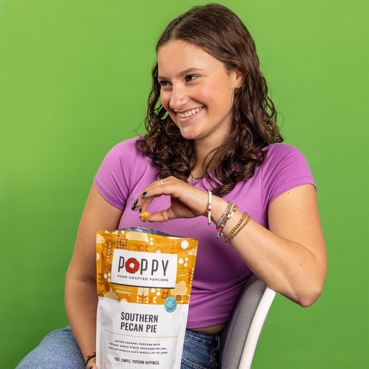 Southern Pecan Pie Popcorn - Merry PigletsPoppy Hand-Crafted Popcorn