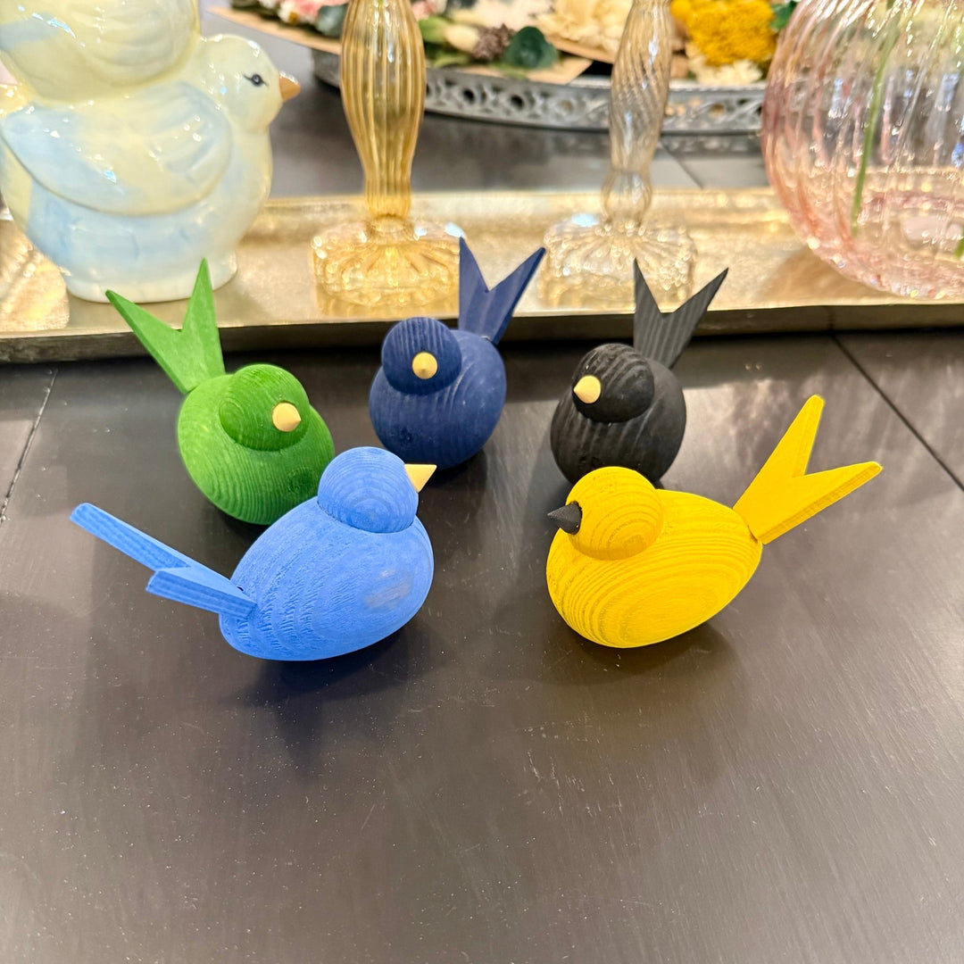 Swedish Wooden Bird - Merry PigletsCose Nuove